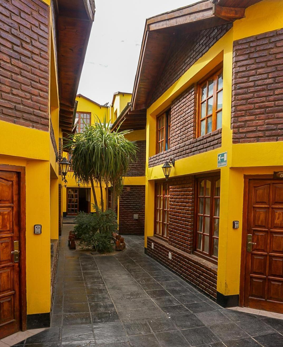 Apart Hotel Libertador เอลกาลาฟาเต ภายนอก รูปภาพ