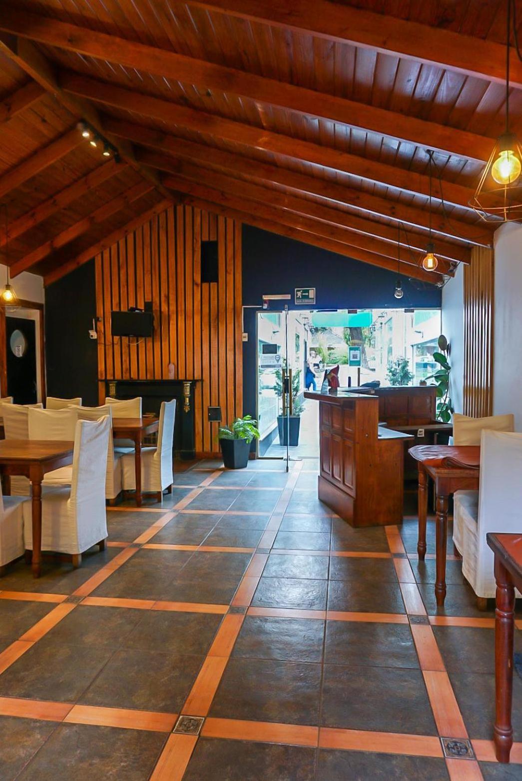 Apart Hotel Libertador เอลกาลาฟาเต ภายนอก รูปภาพ