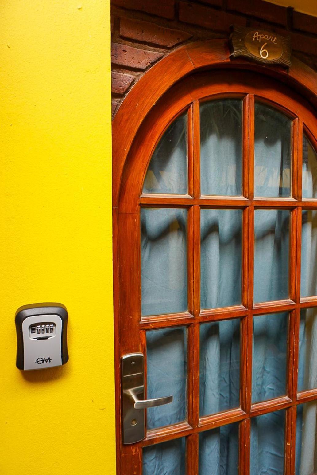 Apart Hotel Libertador เอลกาลาฟาเต ภายนอก รูปภาพ